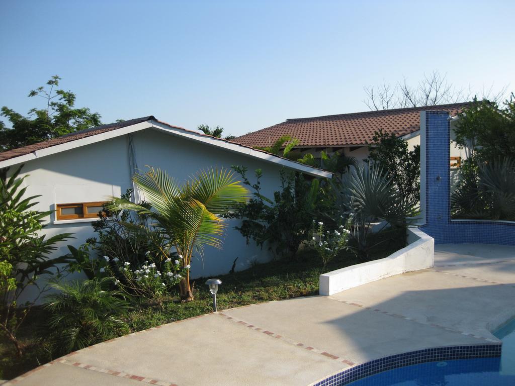 Hotel Three Monkeys Montezuma Exterior photo